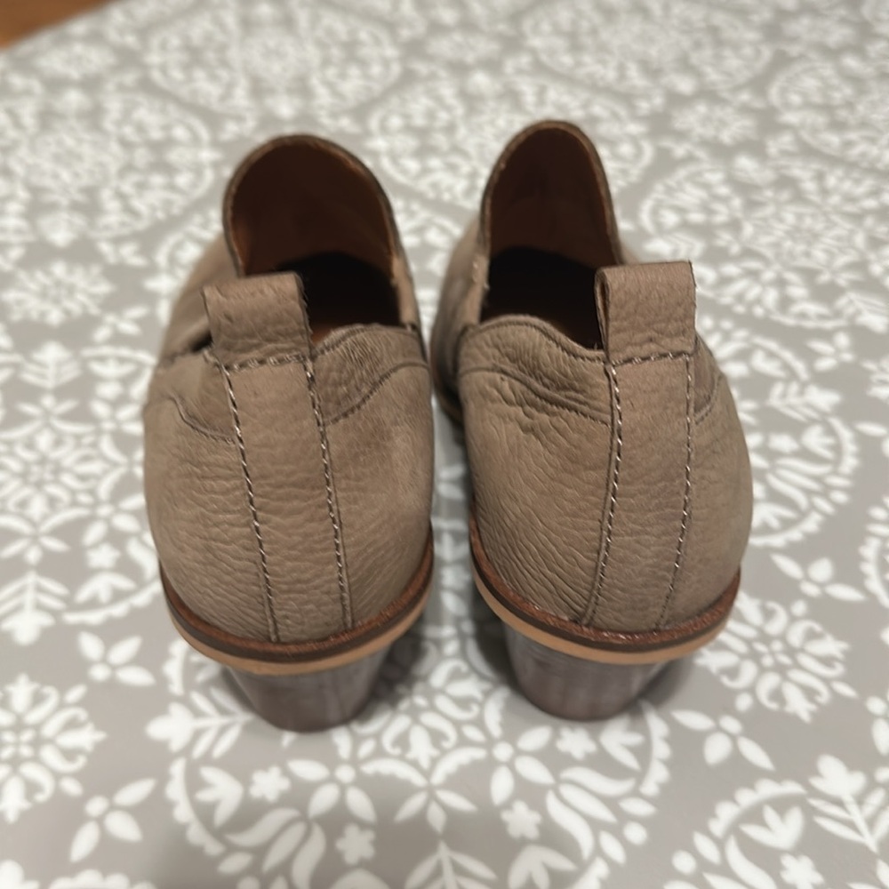 Lucky Brand Women’s Booties - Picture 4 of 6